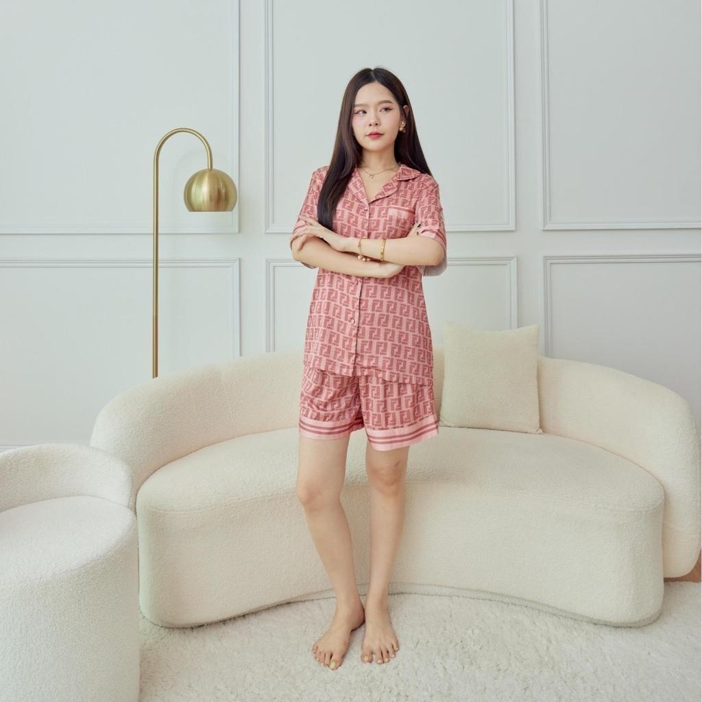 ชุดนอน Muslin Pajamas Silk Satin( รุ่น Monogram FF N3023 T3023 P3023 L3023 )