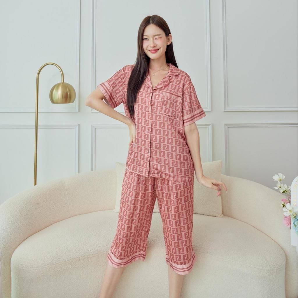 ชุดนอน Muslin Pajamas Silk Satin( รุ่น Monogram FF N3023 T3023 P3023 L3023 )