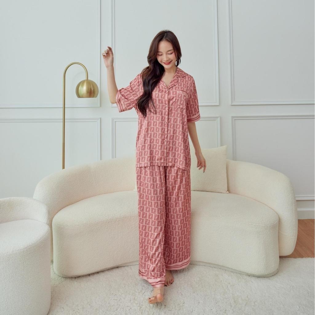 ชุดนอน Muslin Pajamas Silk Satin( รุ่น Monogram FF N3023 T3023 P3023 L3023 )