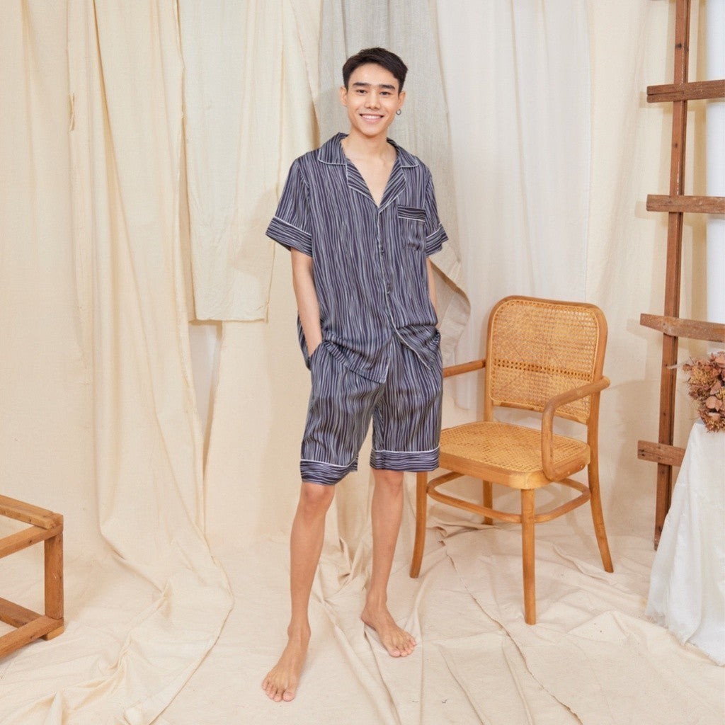 ชุดนอน Muslin Pajamas Silk Satin รุ่นลายทางขาวพื้นดำ(Y86 Y88)|ชุดนอนผู้ชาย