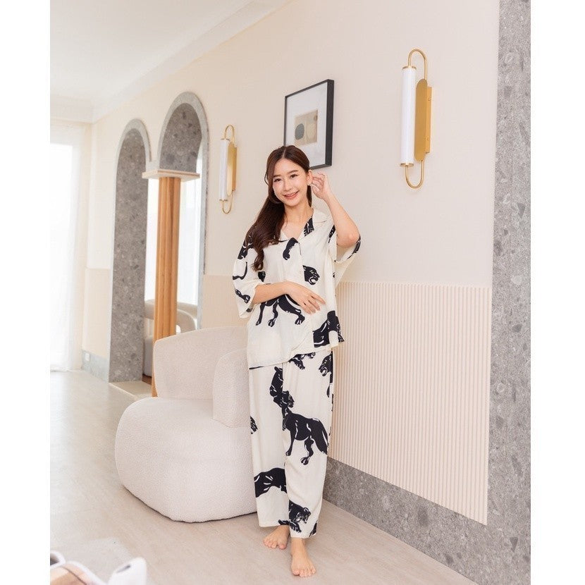 ชุดนอน Muslin Pajamas Organic bamboo รุ่น เสือดำ พื้นขาว (G345)|ชุดนอนชุดเที่ยว,ชุดนอนผู้หญิง