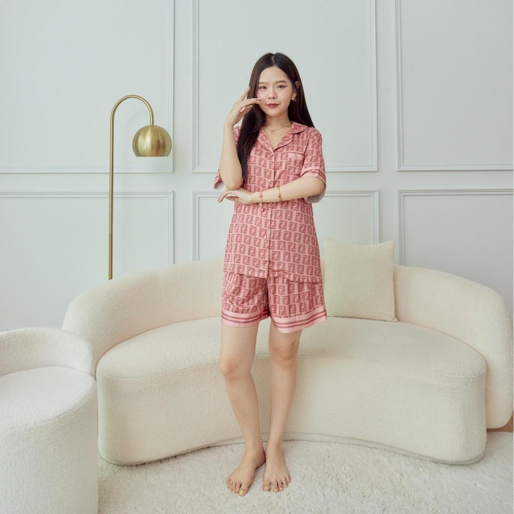 ชุดนอน Muslin Pajamas Silk Satin( รุ่น Monogram FF N3023 T3023 P3023 L3023 )