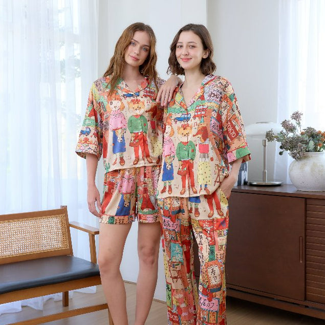 ชุดนอน Muslin Pajamas Silk Satin รุ่น Anime Street Dreams (W2123 V2123 L2123) | ชุดนอนชุดเที่ยว