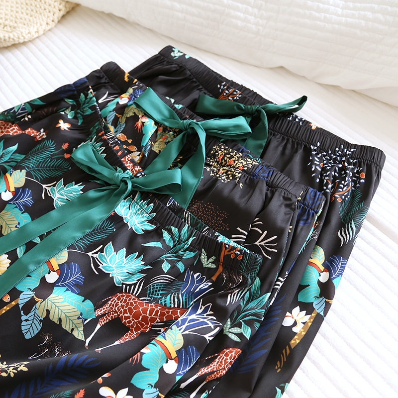 ชุดนอน Muslin Pajamas Silk Satin รุ่น Greenery Zoo (N2145 T2145 L2145) | ชุดนอนชุดเที่ยว