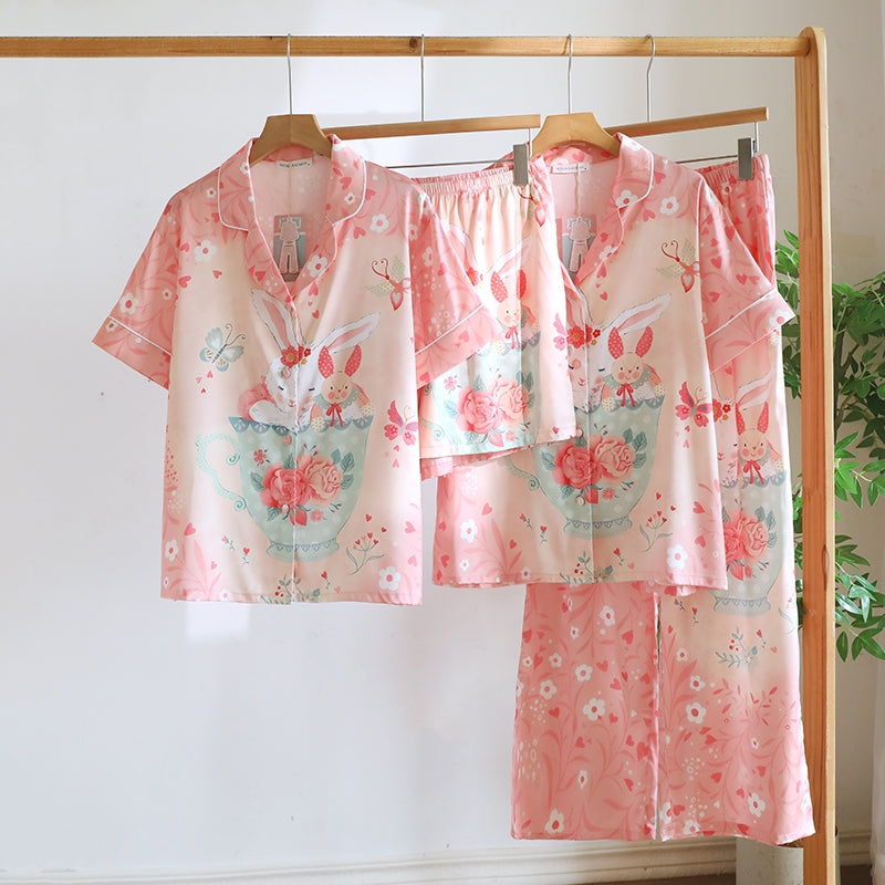 ชุดนอน Muslin Pajamas Silk Satin รุ่น Sweet Rabbit Cafe (N2153 T2153) | ชุดนอนผู้หญิง