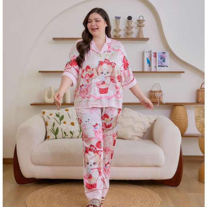 ชุดนอน Muslin Pajamas Silk Satin รุ่น Sweet Berry Bear (W2191 V2191) | ชุดนอนผู้หญิง