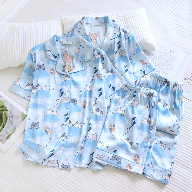 ชุดนอน Muslin Pajamas Silk Satin รุ่น Cloudy Cats (N5170 T5170) | ชุดนอนผู้หญิง