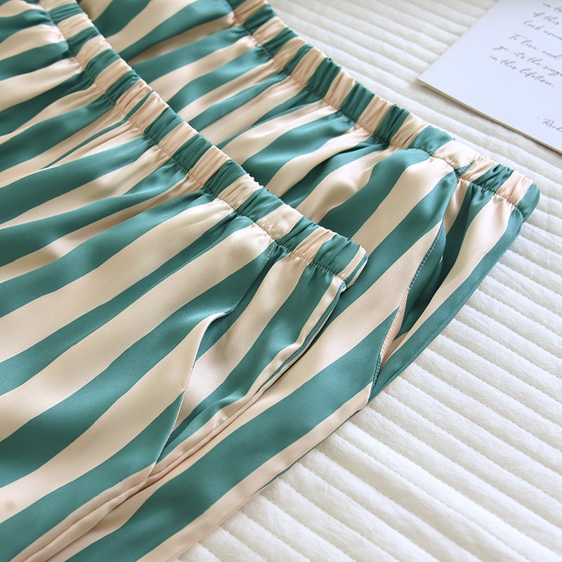 ชุดนอน Muslin Pajamas Silk Satin รุ่น Fishy Feline (N5169 T5169) | ชุดนอนผู้หญิง